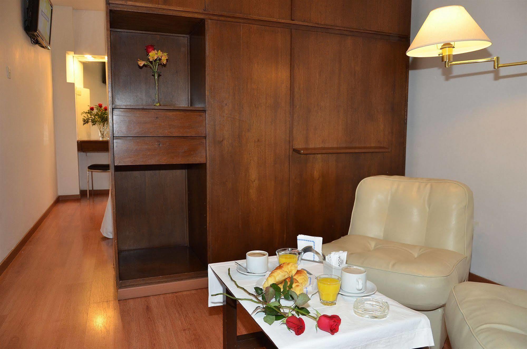 Ecuador Hotel Buenos Aires Exteriér fotografie